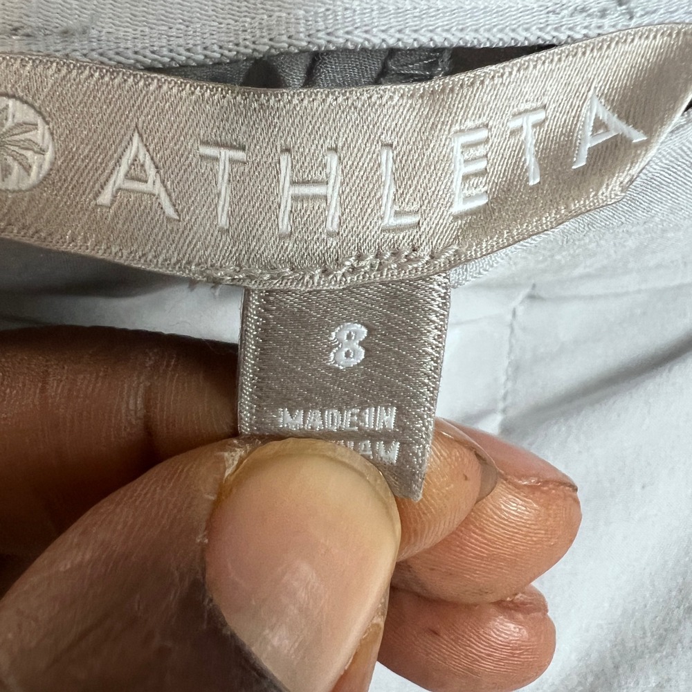 Athleta Tribeca Crop Pant Light Grey Wide Leg Snap Hem 281969 Size 8 NWT - Picture 12 of 13